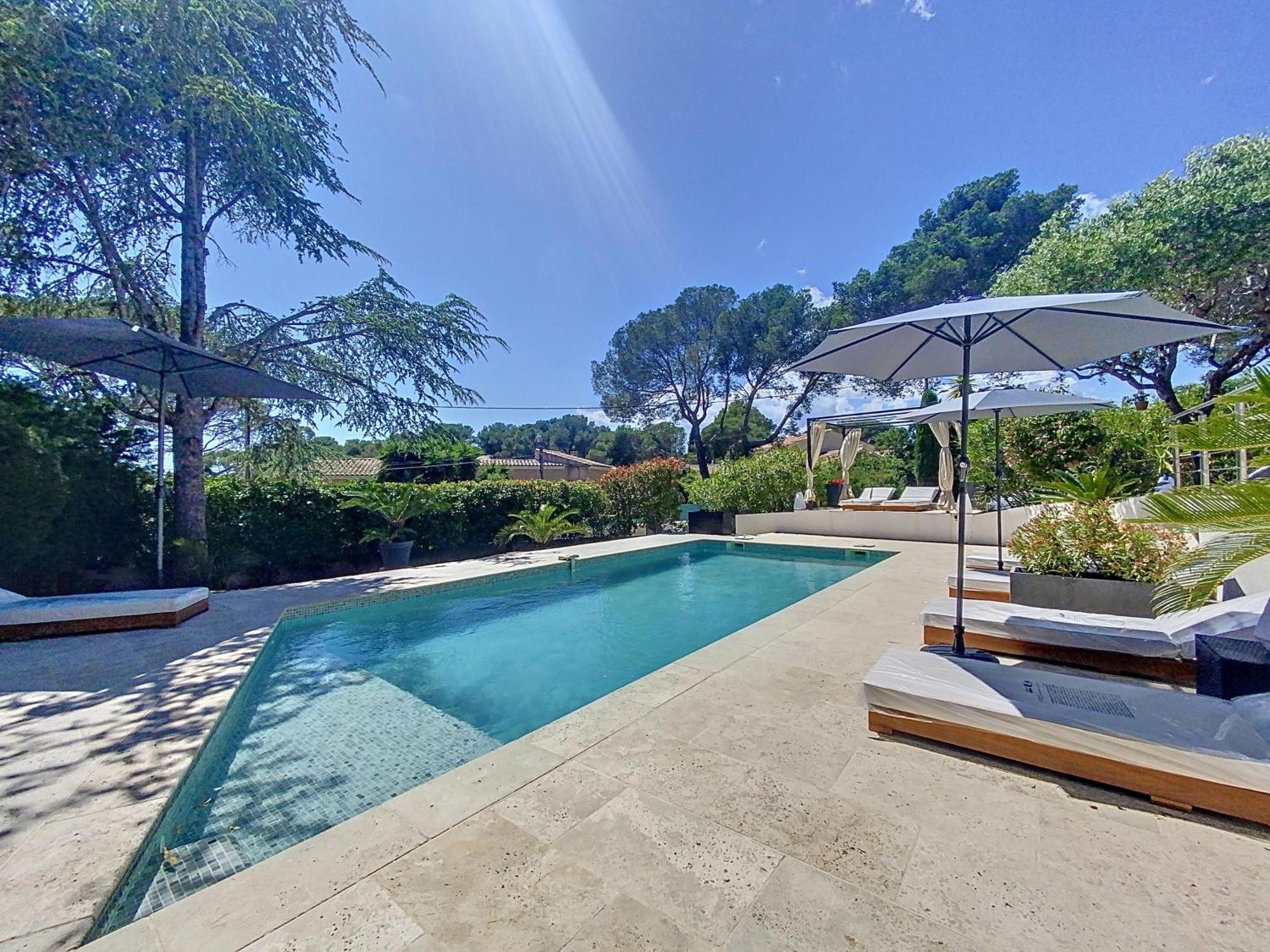 "Les Alizes" Cote Piscine Proche Bord De Mer Saint-Raphaël Dış mekan fotoğraf